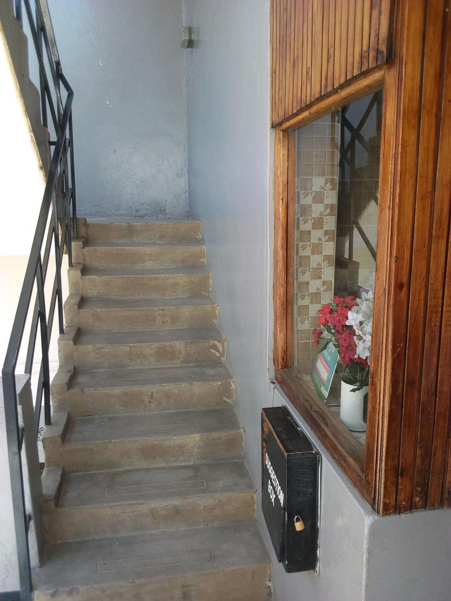 Mona Lisa Guest House, Kisumu Ngoại thất bức ảnh